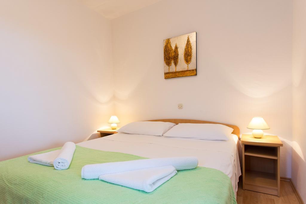 Apartment Julijana Krk Town Kültér fotó